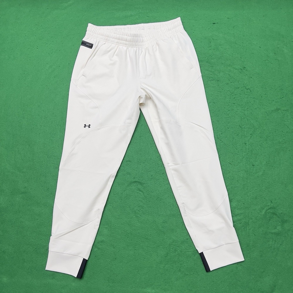 Under Armour Womens Size Medium Unstoppable Jogger Pants Tan Beige 1376926